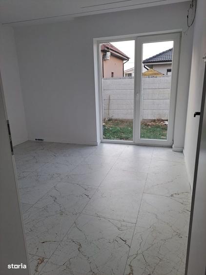 Casă cu 4 camere în Oncea