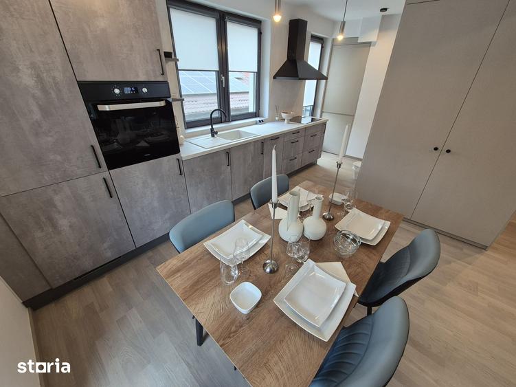Apartament cu 3 camere, mobilat în Titan
