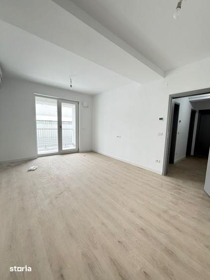 Apartament cu 2 camere decomandat în Est