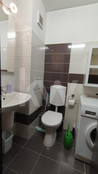 Apartament cu 3 camere semidecomandat, mobilat în Arhitecților - Calea Cisnădiei