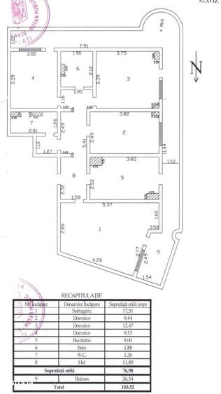 Apartament cu 4 camere în Micro 17