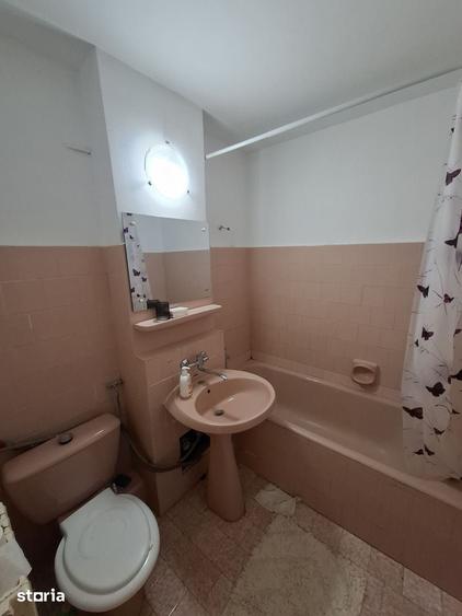 Apartament cu 2 camere decomandat în Viile Noi