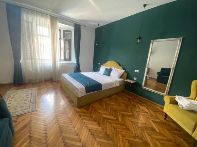 Pensiune 5 camere zona Centrul Istoric Sibiu - 1