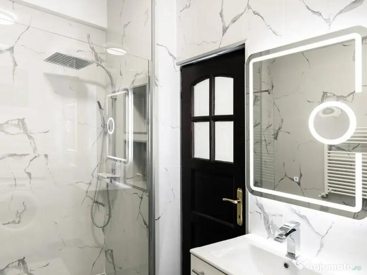 Apartament cu 3 camere decomandat în Calea Victoriei