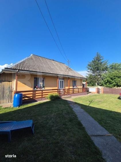 Casă cu 2 camere în Costâna