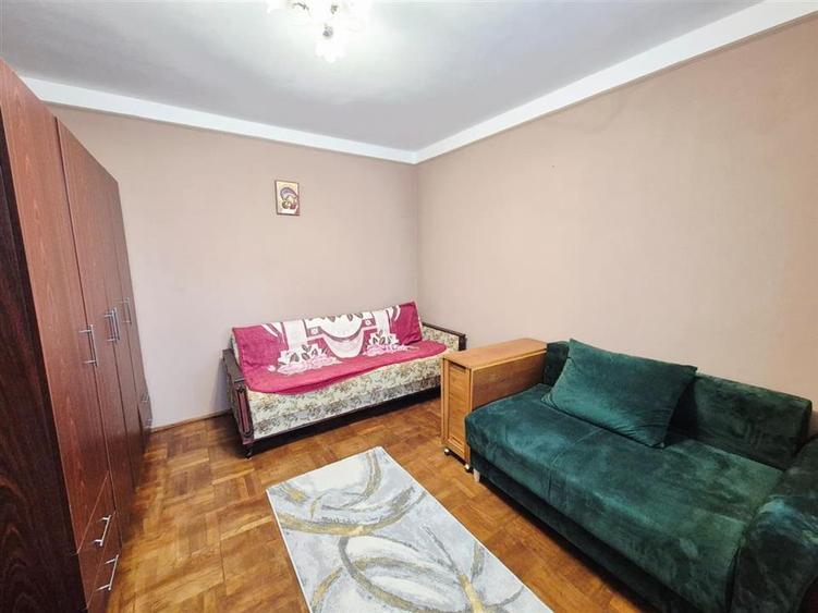 Apartament cu 2 camere nedecomandat, mobilat în Podu Roș