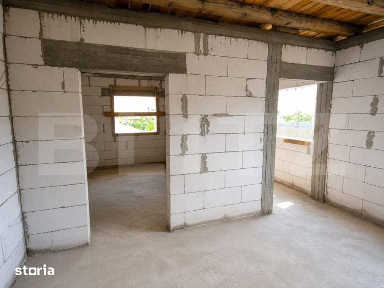 Casă cu 3 camere cu Teren 335 Mp în Cernele