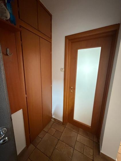 Metrou Obor - Calea Mosilor , garsoniera decomandata in bloc mixt. - 3