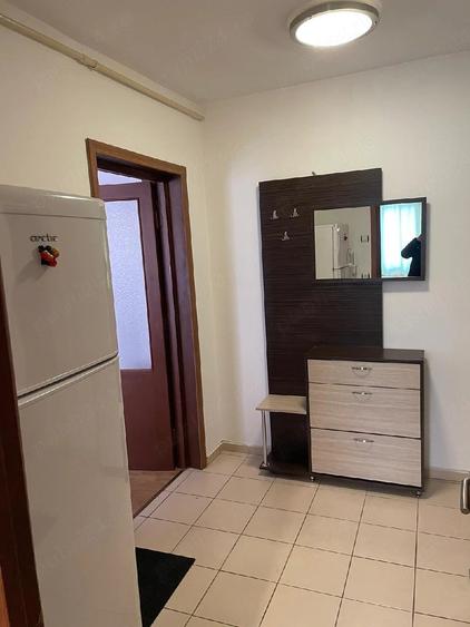 inchiriez apartament 2 camere 54 mp - 2