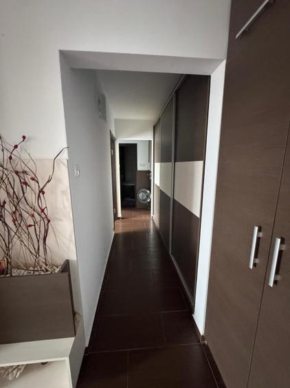 Apartament 3 camere de inchiriat - 9