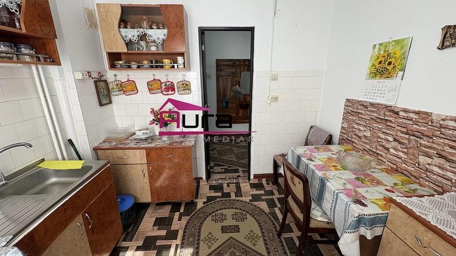 Inchiriez apartament 2 camere zona Str.Isaccei - 3