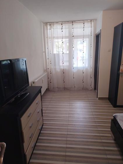 Garsonieră semidecomandată în Calea București