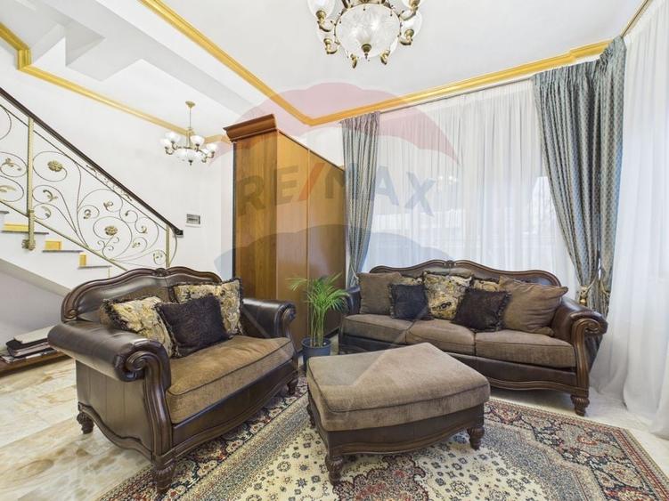 Casă individuală cu 5 camere cu Teren 400 Mp în Balotești