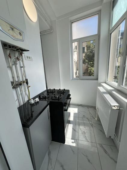 Apartament cu 2 camere nedecomandat în Ultracentral