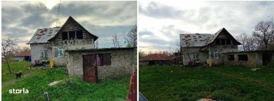 Casă cu 4 camere cu Teren 5440 Mp în Ungheni