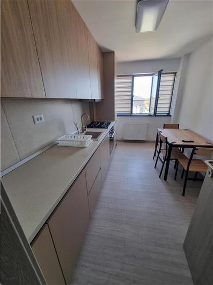 Apartament cu 2 camere decomandat, mobilat în 1 Mai