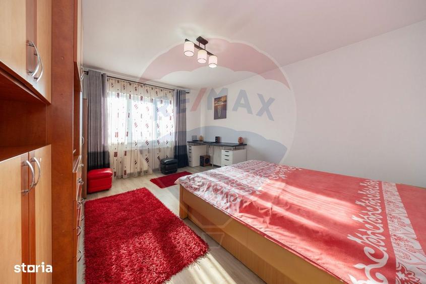 Apartament cu 2 camere decomandat, mobilat în Central