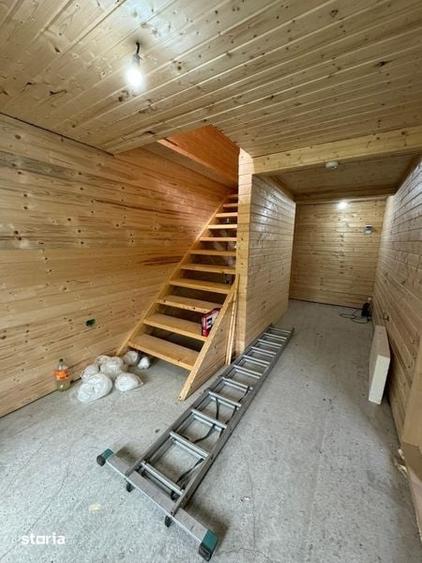 Casă cu 4 camere cu Teren 450 Mp în Voineasa