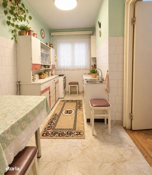 Apartament cu 2 camere decomandat în Central