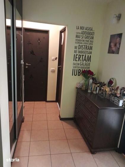 Apartament cu 2 camere în Mihai Bravu