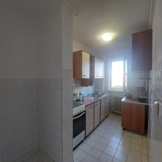Apartament cu 3 camere în Scărișoara