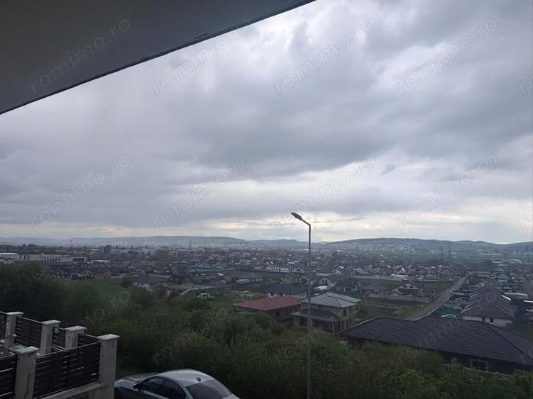 Casă cu 4 camere cu Teren 500 Mp în Nazna