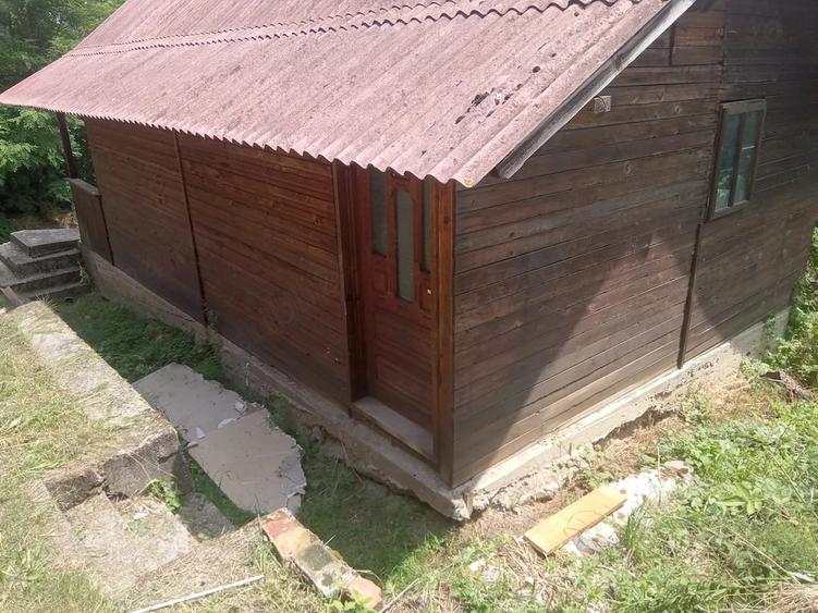 Casă cu Teren 800 Mp în Domnești
