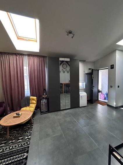 Garsonieră decomandată în Gară