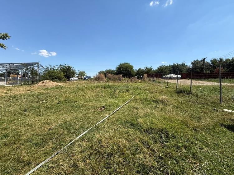Teren Construcții intravilan de 1000 mp, în Prunet