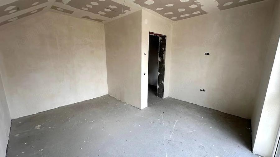 Casă cu 5 camere cu Teren 440 Mp în Șura Mică