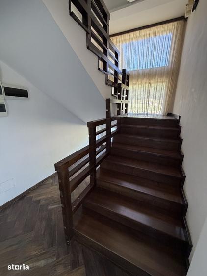 Casă cu Teren 3295 Mp în Tulnici