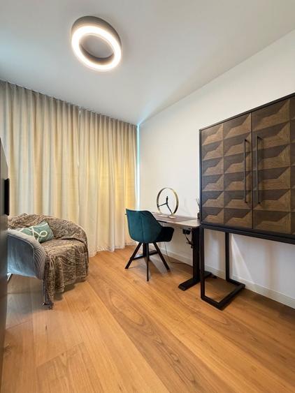 Apartament cu 3 camere semidecomandat, mobilat în Gruia