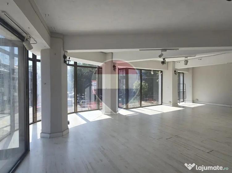Spațiu comercial, de 230 mp, în Gara de Nord