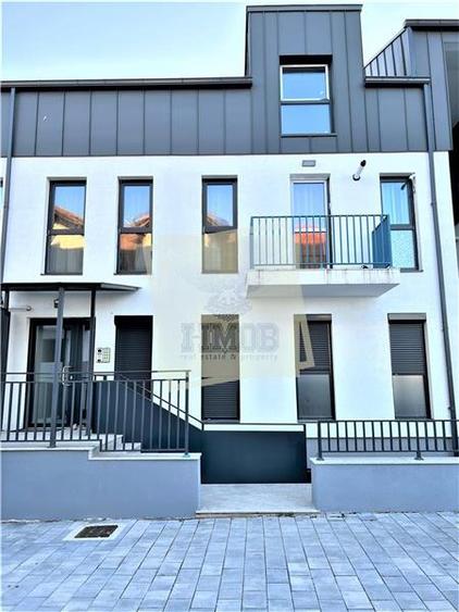 Apartament cu 2 camere semidecomandat, mobilat în Turnișor