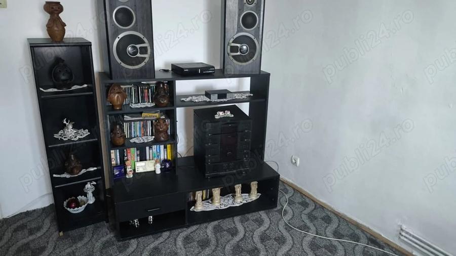 Apartament cu 5 camere decomandat în Central