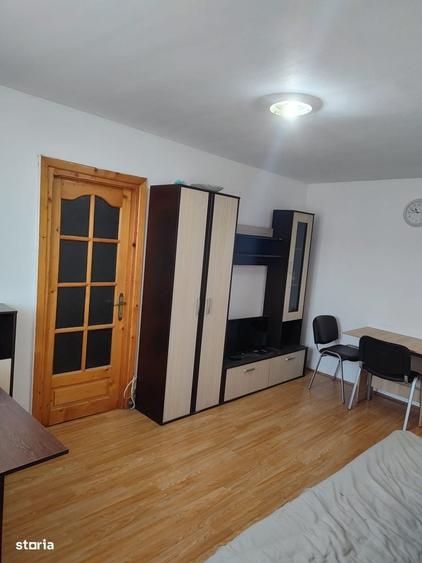 Apartament cu 2 camere nedecomandat în Șagului