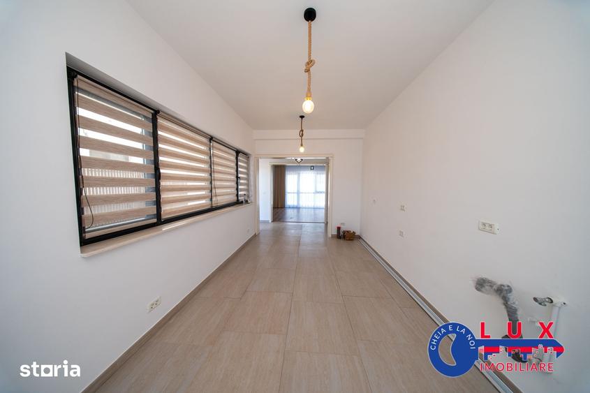 Casă cu 4 camere cu Teren 366 Mp în Babadag