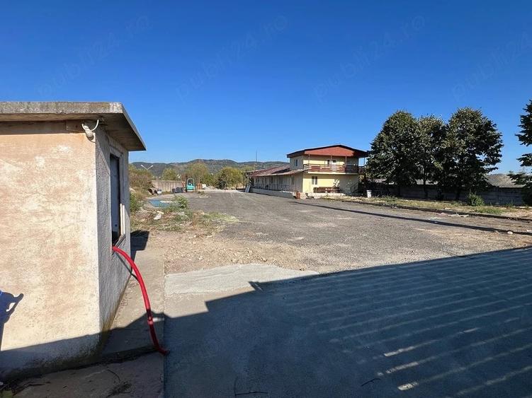 Spațiu comercial, în Budești