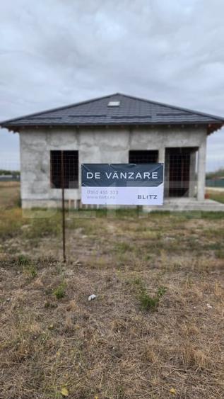 Casă individuală cu 4 camere cu Teren 374 Mp în Exterior Nord