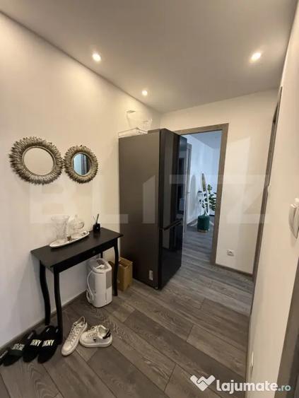 Apartament cu 2 camere semidecomandat în Central