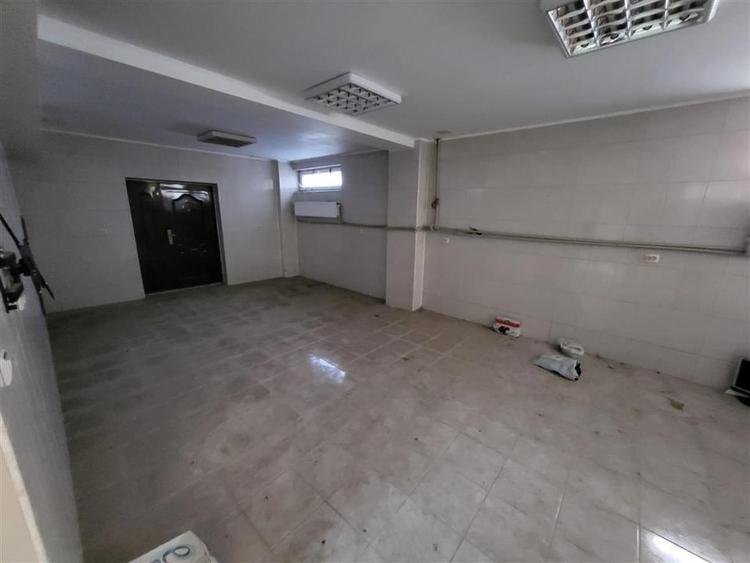 Spațiu comercial, de 160 mp, în Fundeni