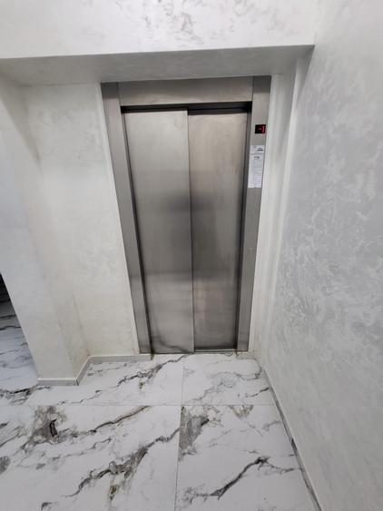 Apartament cu 2 camere semidecomandat în Vișani