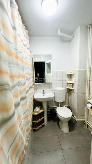 Garsonieră decomandată în Gară