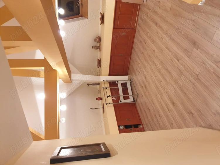 Casă cu 3 camere cu Teren 461 Mp în Central
