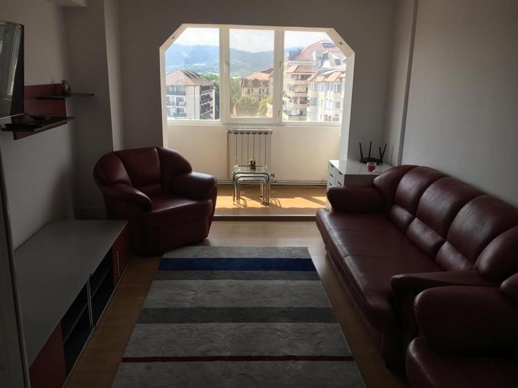 Apartament cu 2 camere decomandat în Ultracentral