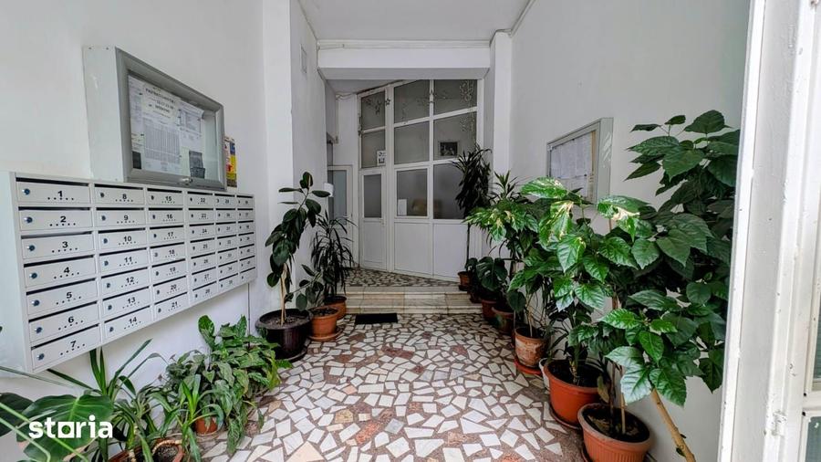 Apartament cu 2 camere în Centrul Civic