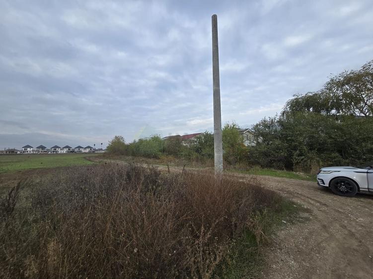 Teren Construcții intravilan de 500 mp, în Tunari