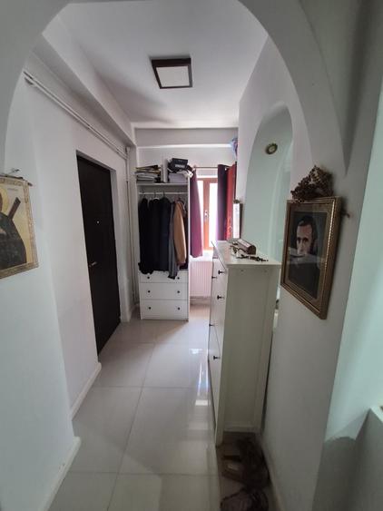 Casă cu 5 camere cu Teren 1000 Mp în Rudului