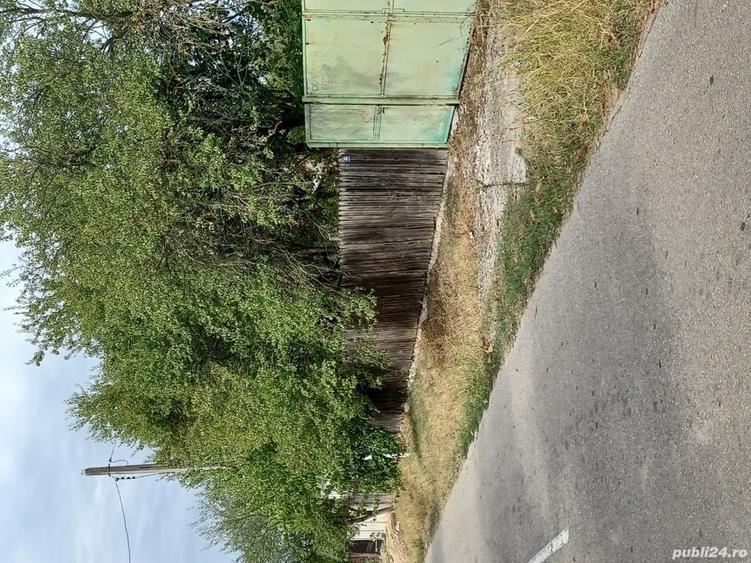 Casă cu 2 camere cu Teren 3100 Mp în Diculești