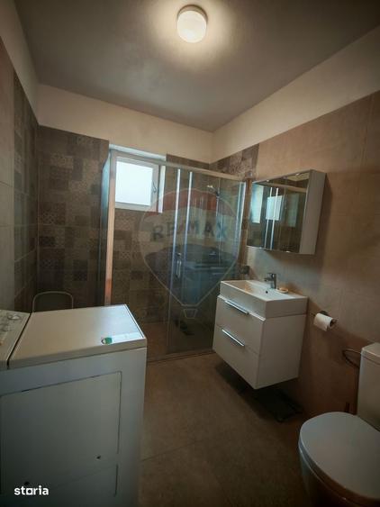 Casă cu 2 camere în Periferie